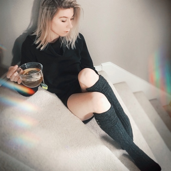 Dresses & Skirts - SUPER SALE OVERSIZED SWEATER DRESS